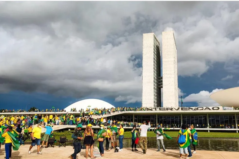 Atos antidemocráticos no Congresso Nacional