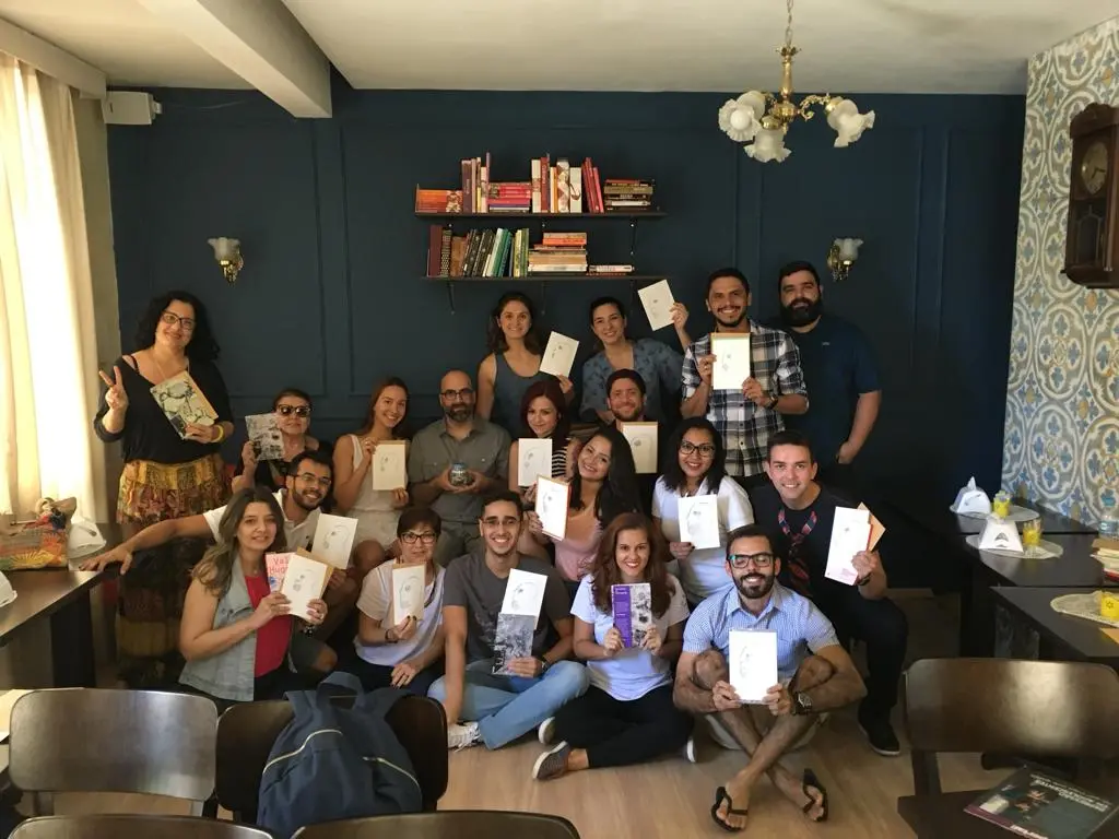 Imagem da notícia: Clube do livro: como funciona, de que forma criar e por que você deveria participar de um grupo