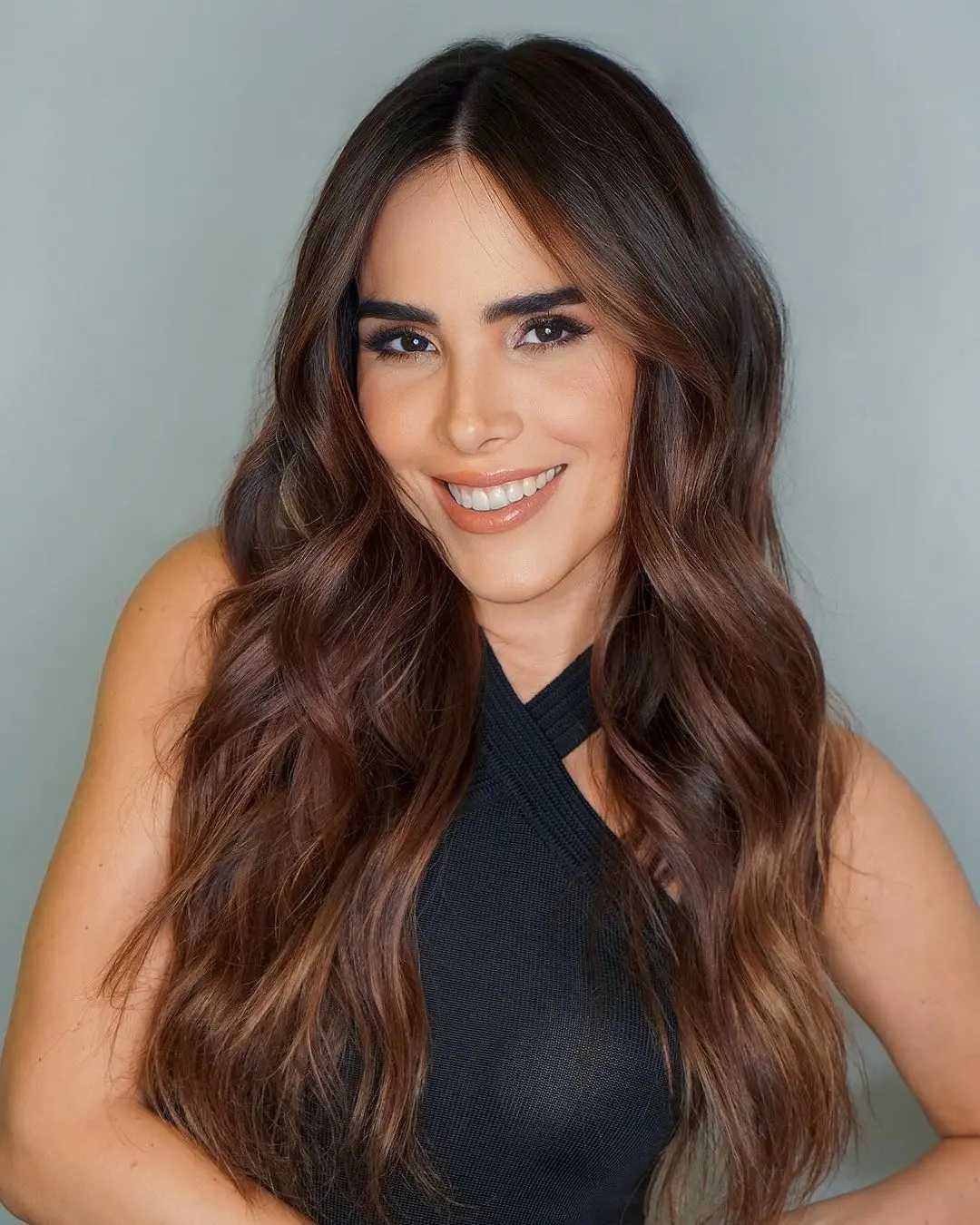 Imagem da notícia: Wanessa Camargo fala de relação com Marcus Buaiz e diz que filhos adoram Isis Valverde