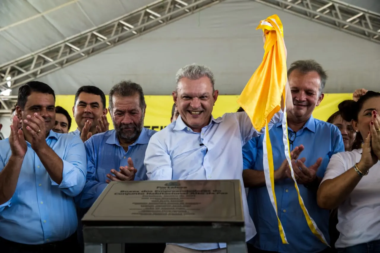 Imagem da notícia: Cinco pontos para entender as estratégias do novo momento do PDT Ceará
