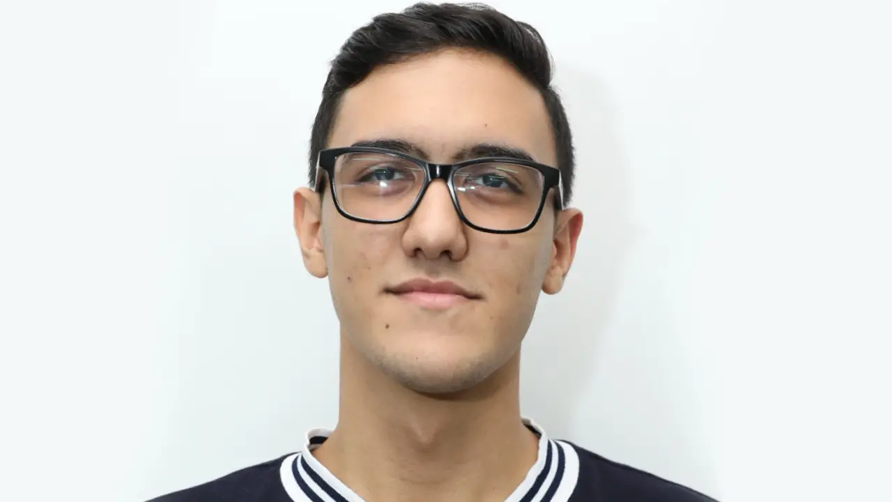 Imagem da notícia: Estudante cearense alcança maior nota do Brasil em Matemática no Enem 2023: ‘nem parece verdade’