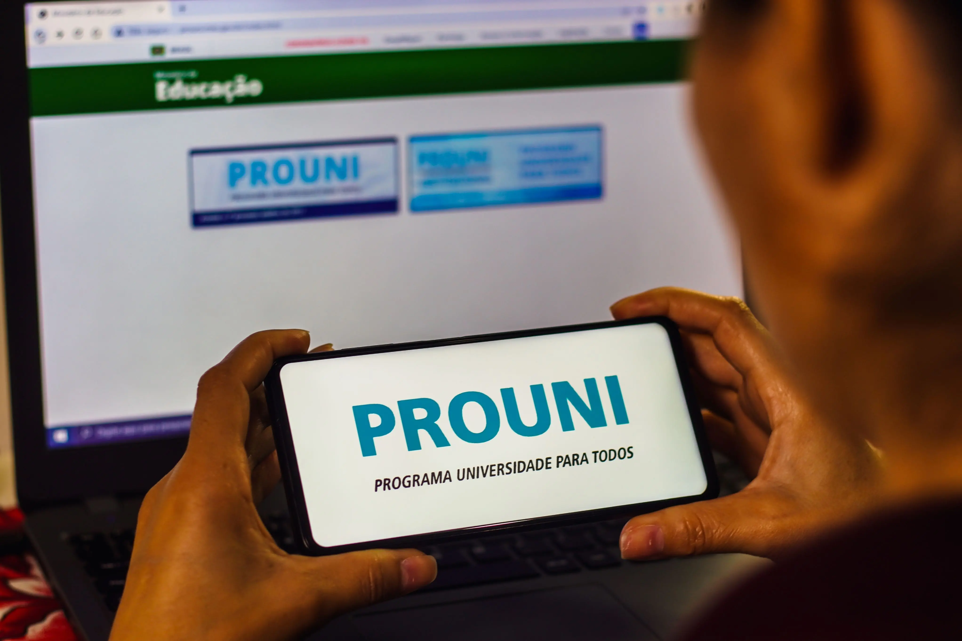 Imagem da notícia: MEC divulga cronograma do Fies e do Prouni de 2025; veja datas