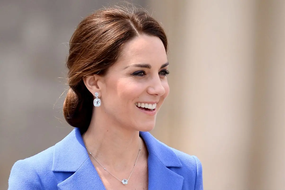 Imagem da notícia: Vídeo mostra Kate Middleton pela primeira vez após boatos de desaparecimento