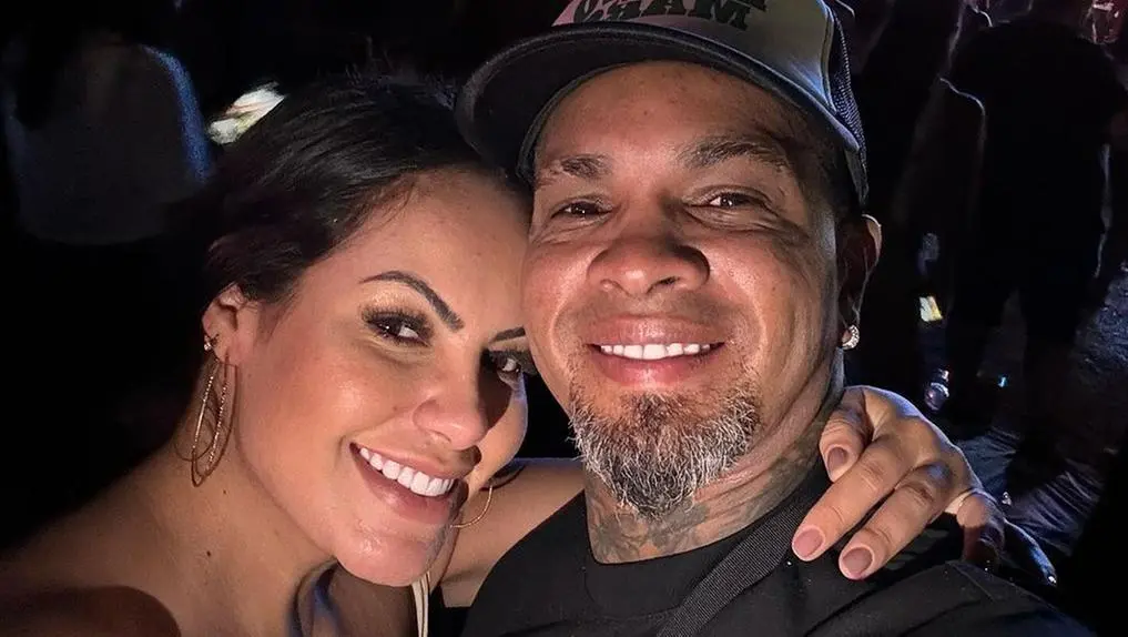 Imagem da notícia: BBB 24: Mulher de Rodriguinho diz que 'iria presa' se falasse o que pensa sobre críticas ao cantor