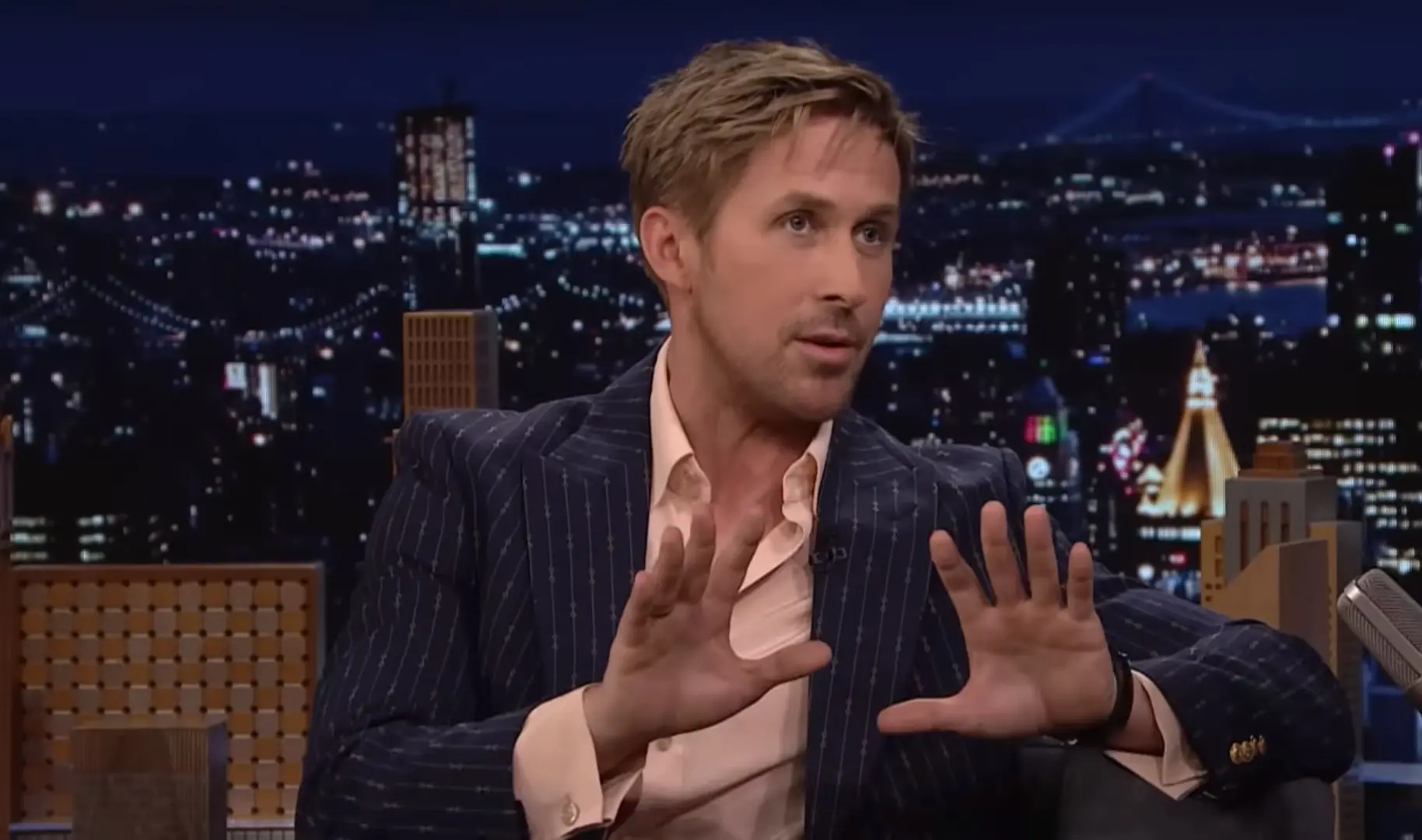 Imagem da notícia: Ryan Gosling lamenta após Margot Robbie ficar fora da lista do Oscar