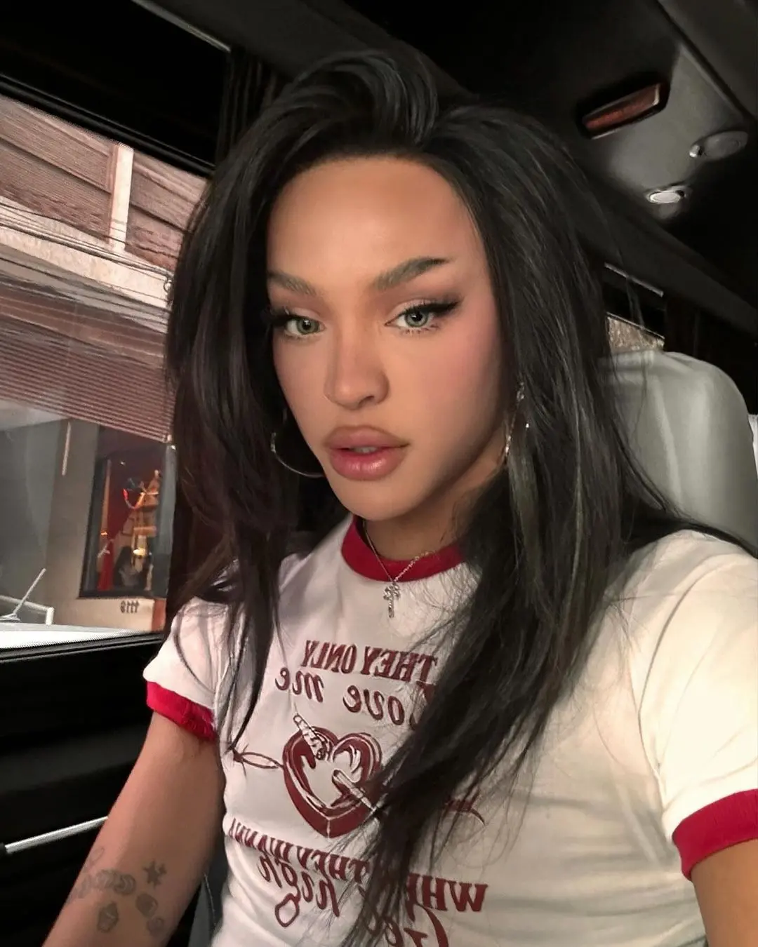 Imagem da notícia: Pabllo Vittar cancela apresentação em Juazeiro do Norte alegando descumprimento contratual