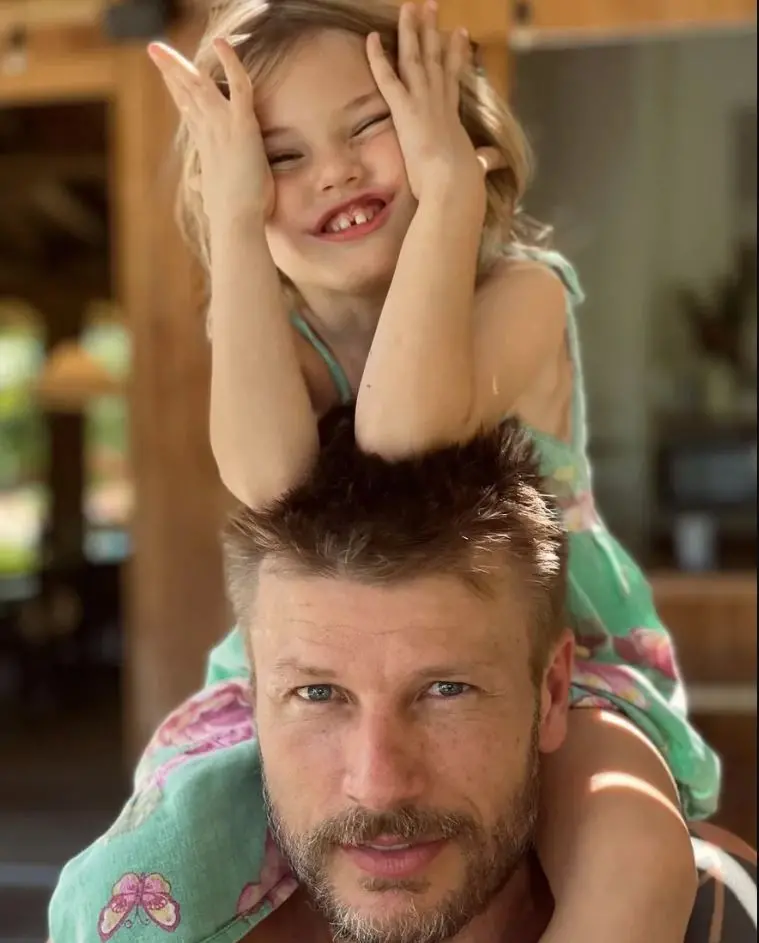 Imagem da notícia: Rodrigo Hilbert compartilha cliques raros com a filha caçula 