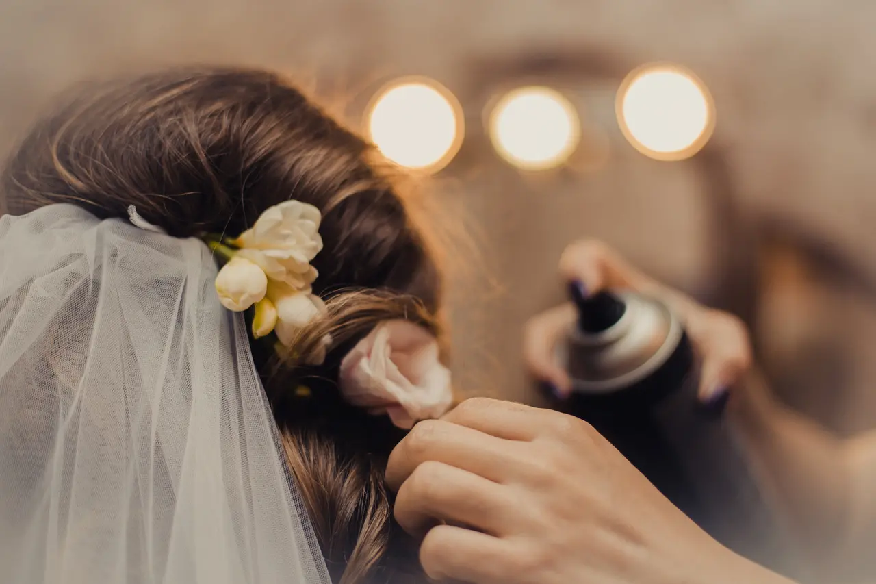 Imagem da notícia: De maquiagem a buffet: entenda por que serviços para casamento custam até 4 vezes mais em Fortaleza