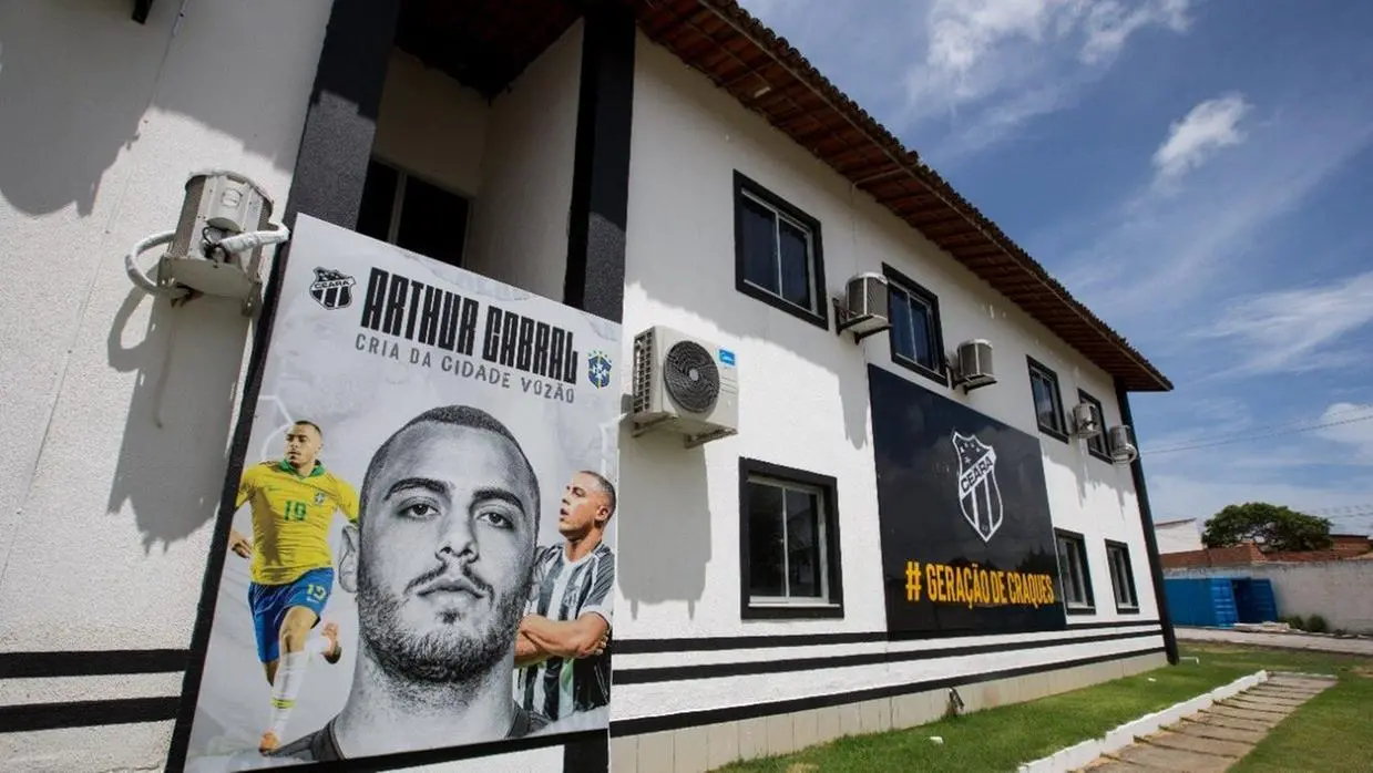 Imagem da notícia Joia da base do Ceará vai jogar em Portugal; clube garante parte dos direitos econômicos