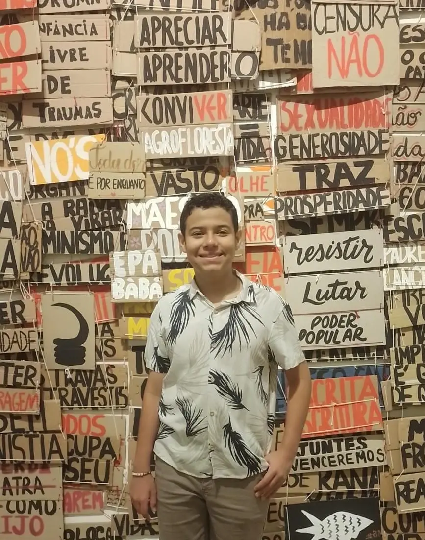 Imagem da notícia: Com nota máxima na redação, cearense de 13 anos é aprovado em 1º lugar no vestibular da Uece