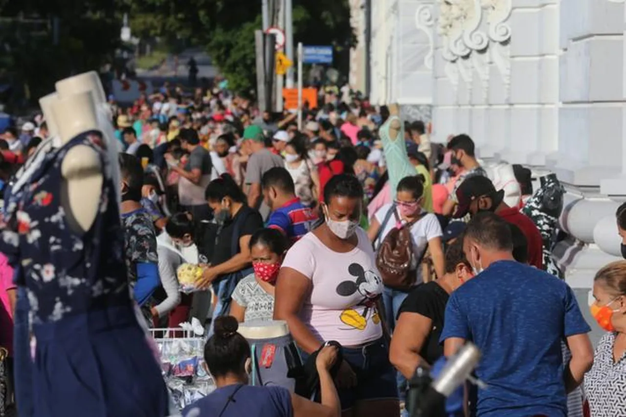 Cenários de aglomeração favorecem proliferação do vírus