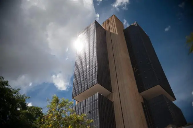 Imagem da notícia: Copom realiza mais um corte de juros na Taxa Selic