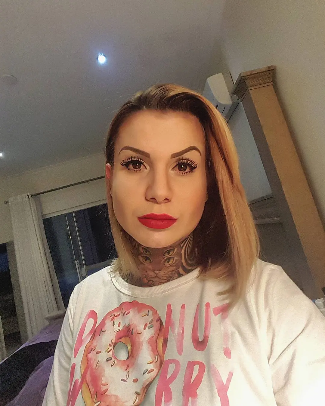 Imagem da notícia: Influencer de 37 anos morre vítima de dengue no Paraná