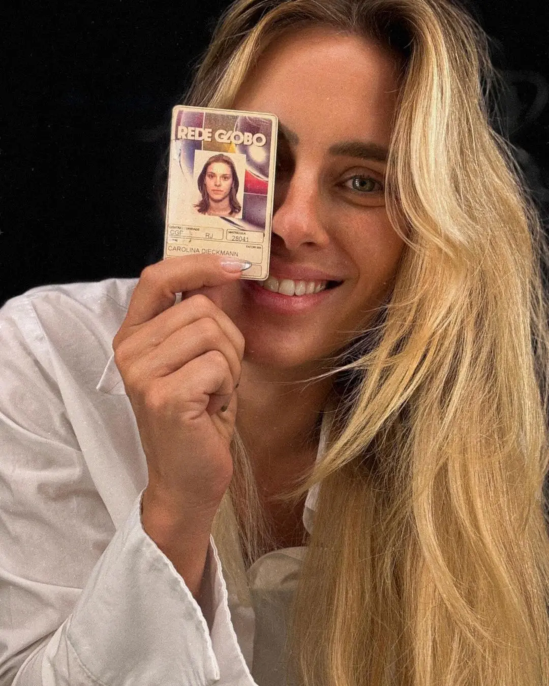 Imagem da notícia: Carolina Dieckmann deixa a Rede Globo após 30 anos: 'Dias felizes'