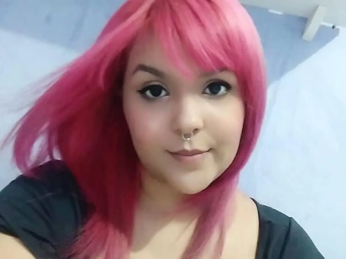 Imagem da notícia: Mulher morre quatro meses após ser arremessada em parque durante acidente em Mirabilândia (PE)
