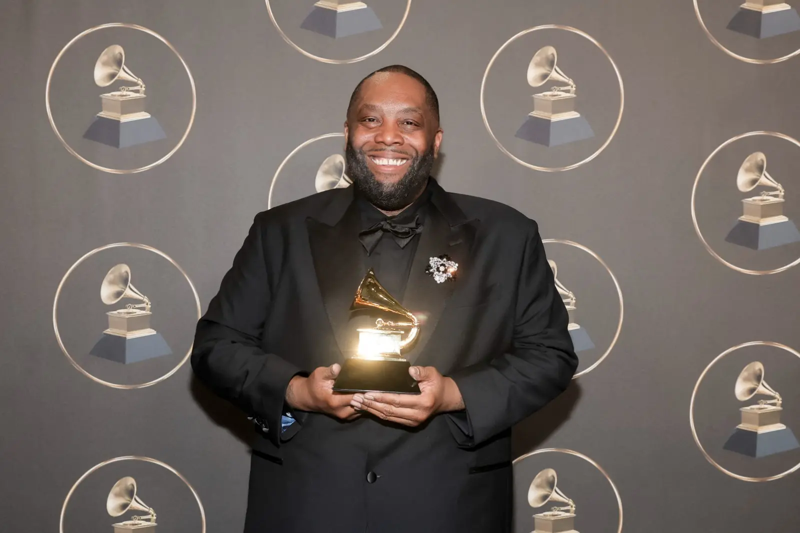Imagem da notícia: Após receber três prêmios, rapper Killer Mike é preso na saída do Grammy 2024; assista