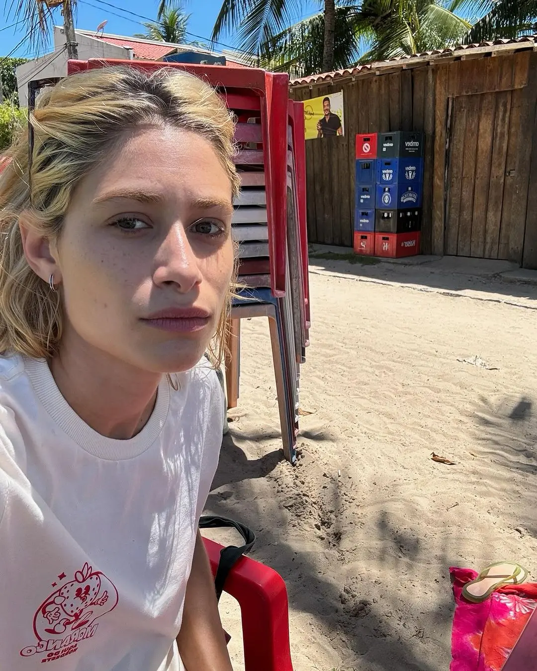 Imagem da notícia: Em relacionamento aberto com Caio Blat, Luisa Arraes é flagrada beijando filho de Cássia Eller