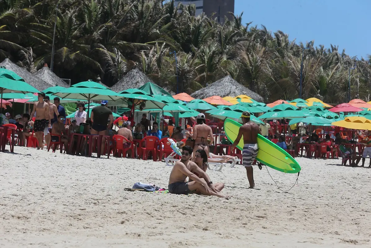 Imagem da notícia: Após fim de um dos processos, entenda a atual situação na Justiça das barracas da Praia do Futuro