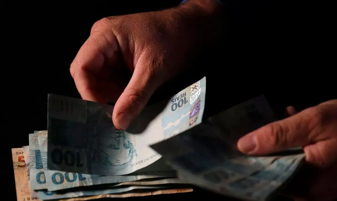 Imagem da notícia: Sistema de valores a receber tem mais de R$ 7,59 bilhões para saque; saiba se você tem direito