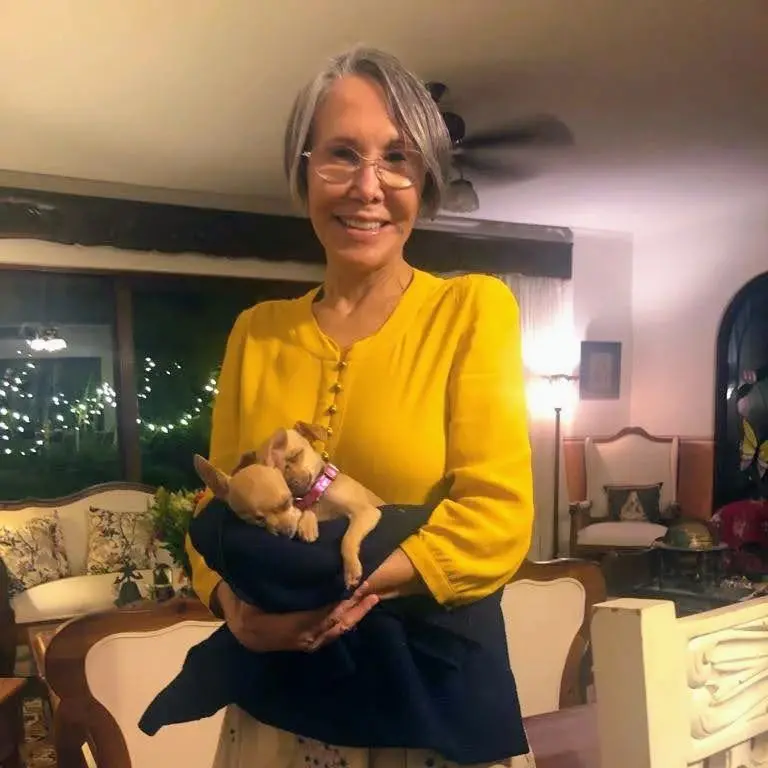 Imagem da notícia: Dona Florinda completa 75 anos nesta quinta-feira (8)