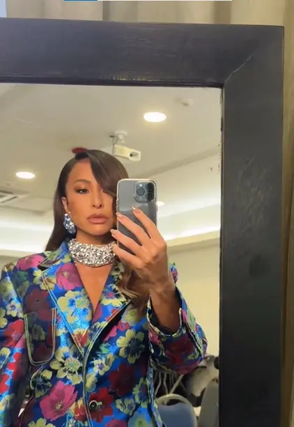 Imagem da notícia: Sabrina Sato aluga 18 salas para guardar fantasias de Carnaval