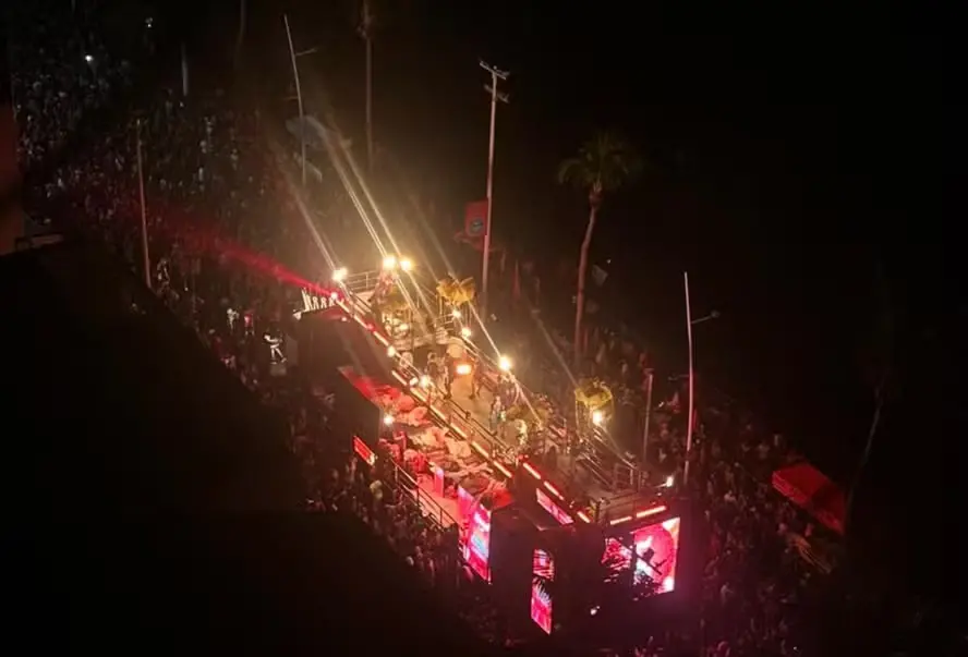 Imagem da notícia: Trecho do circuito Barra-Ondina fica sem energia elétrica no Carnaval de Salvador
