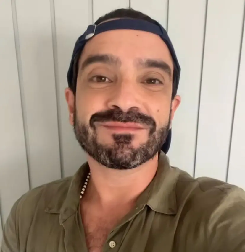 Imagem da notícia: Chef Lucas Corazza, apresentador da Globo, é espancado e tem casa invadida durante assalto