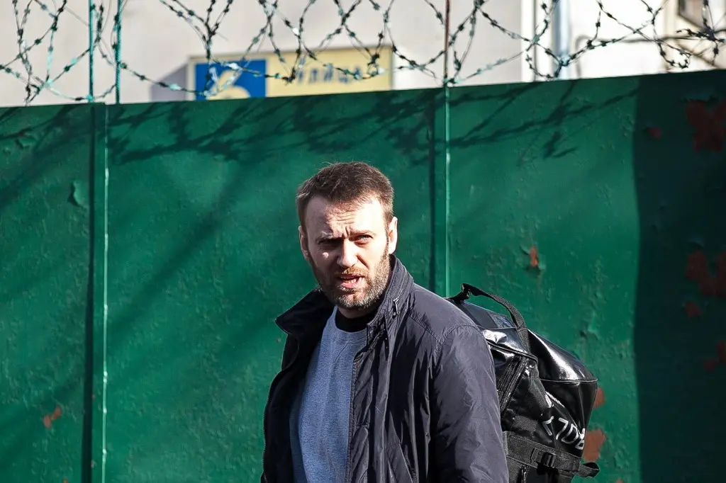 Imagem da notícia: Opositor russo Alexei Navalny morre na prisão