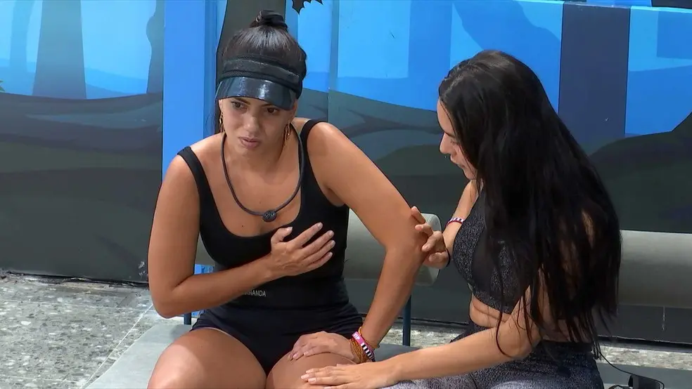 Imagem da notícia: BBB24: Fernanda sente aperto no peito e recorre ao Confessionário para suporte