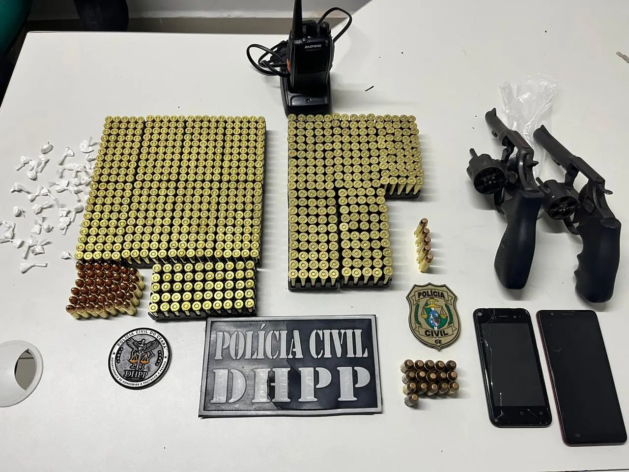 Imagem da notícia: Polícia Civil prende dois suspeitos da morte de policial militar no Grande Pirambu