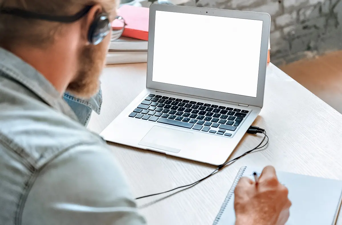 Imagem da notícia: Instituto Atlântico abre inscrições para capacitação tecnológica com sete cursos gratuitos