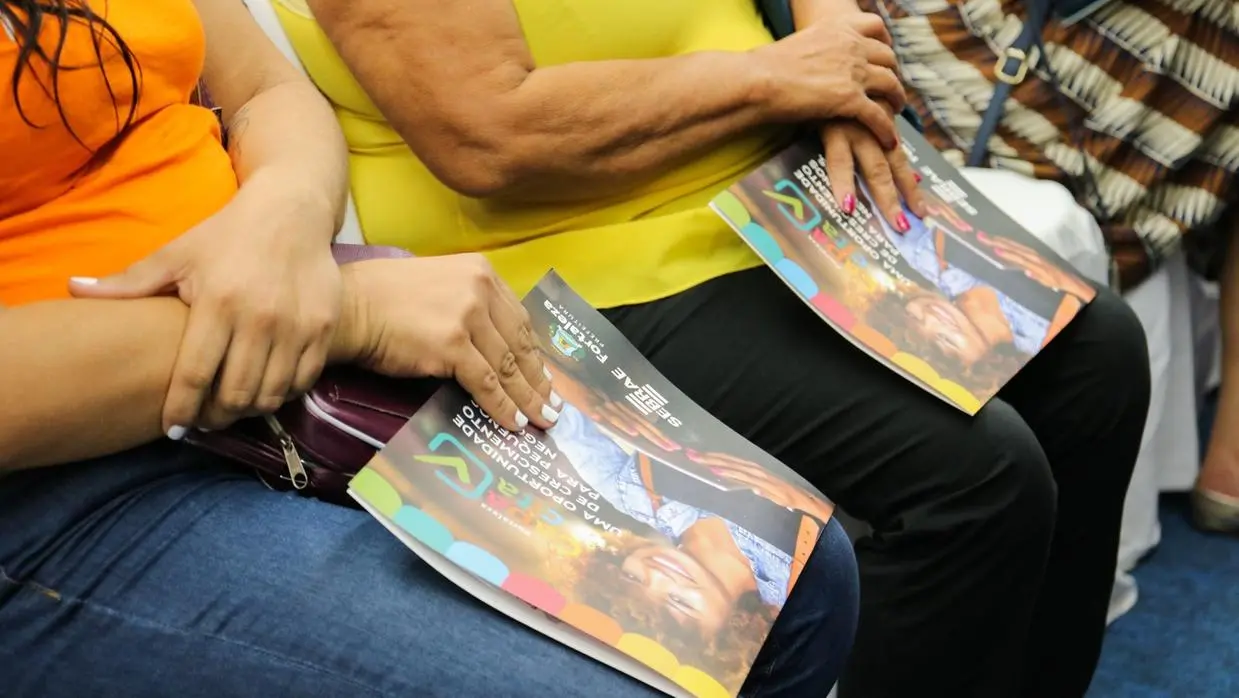 Imagem da notícia: Programa Fortaleza Capacita oferta 2 mil vagas em cursos para empreendedores locais