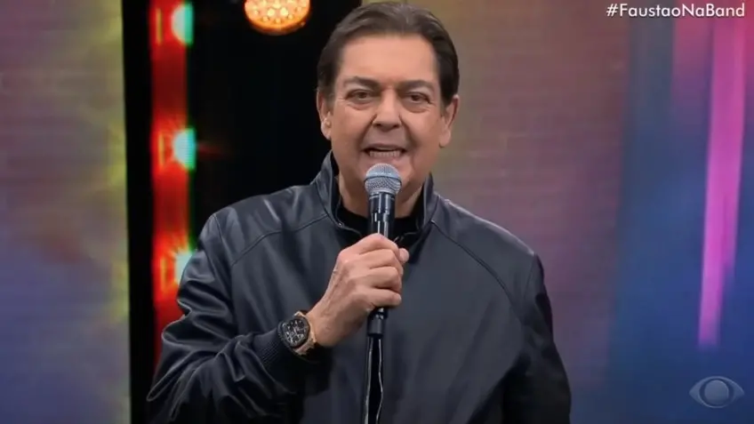 Imagem da notícia: Faustão é internado novamente em São Paulo e pode passar por novo transplante