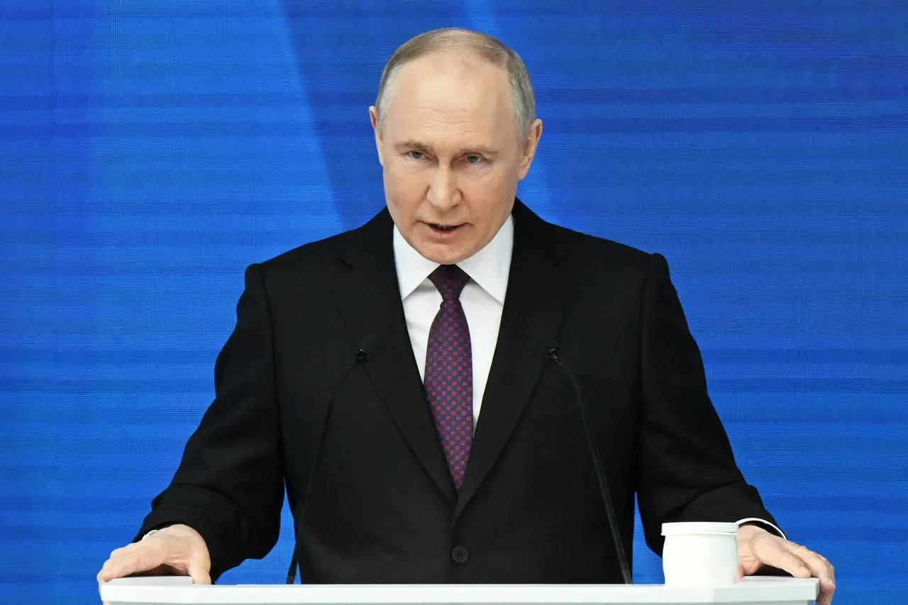 Imagem da notícia: Vladimir Putin alerta Ocidente sobre risco 'real' de guerra nuclear: 'Destruição da civilização'