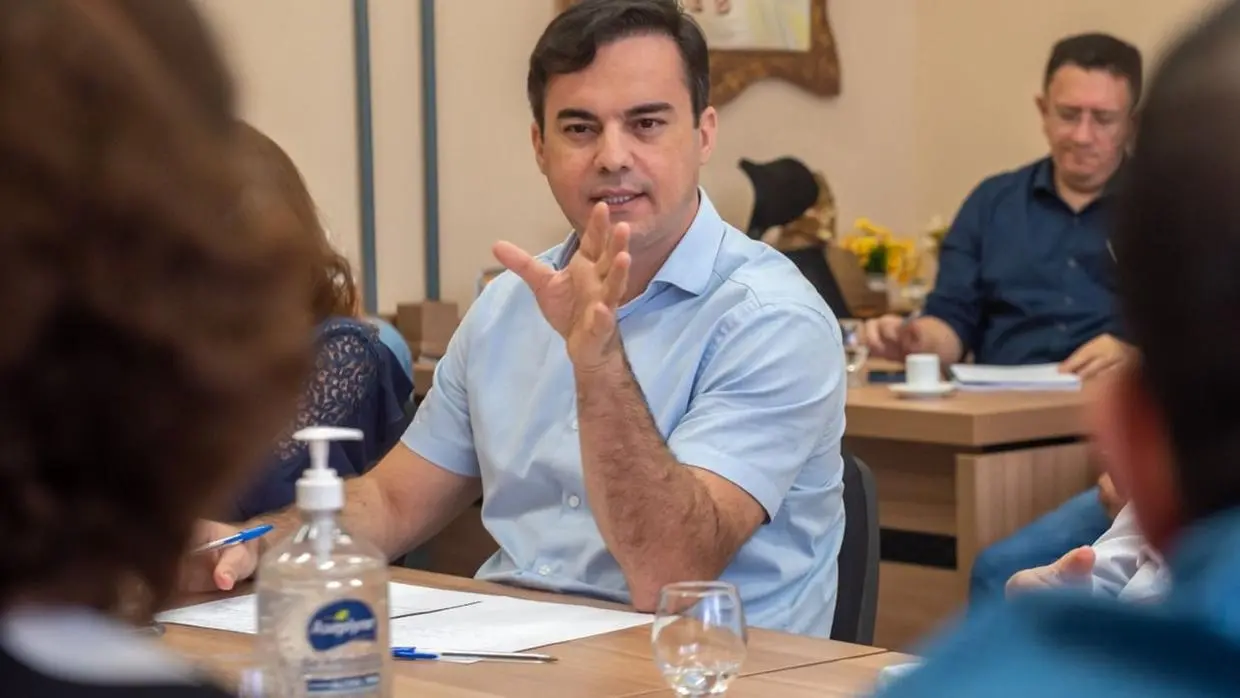 Imagem da notícia:  Pré-candidato em Fortaleza, Capitão Wagner deixa Secretaria de Saúde de Maracanaú