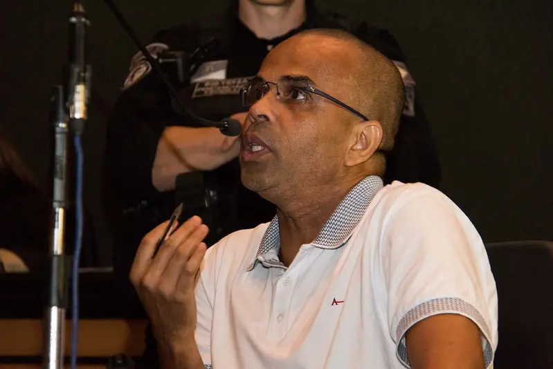 Imagem da notícia: Fernandinho Beira-Mar é transferido de presídio federal de Mossoró após fuga de presos
