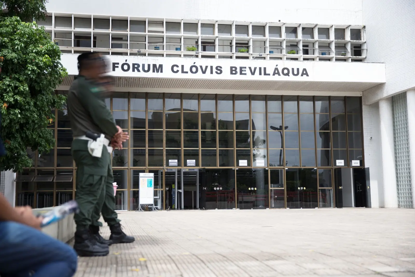 Imagem da notícia: Tribunal nega recurso e coronéis da PMCE acusados de 'fake news' serão julgados na Vara Militar 