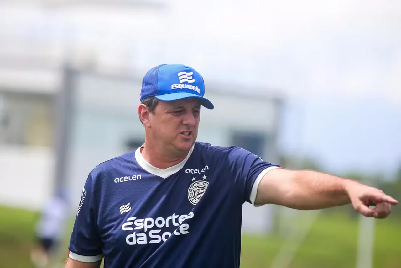 Rogério Ceni é o atual técnico do Bahia