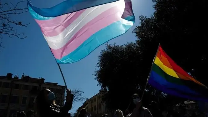 Imagem da notícia: 28 mulheres trans ou travestis foram assassinadas no Ceará nos últimos três anos