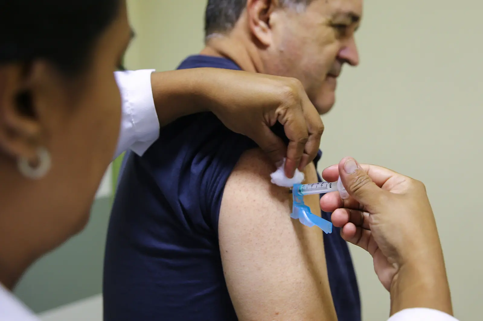 Imagem da notícia: Vacinação contra a gripe no Ceará terá início na segunda-feira (11); veja quem pode ser imunizado