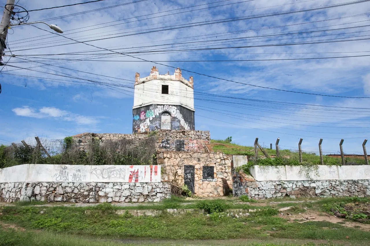 Estudos arqueológicos são feitos no lugar
