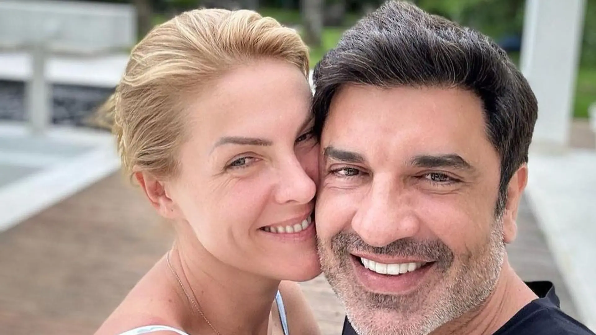 Imagem da notícia: Ana Hickmann nega gravidez após assumir relacionamento com Edu Guedes