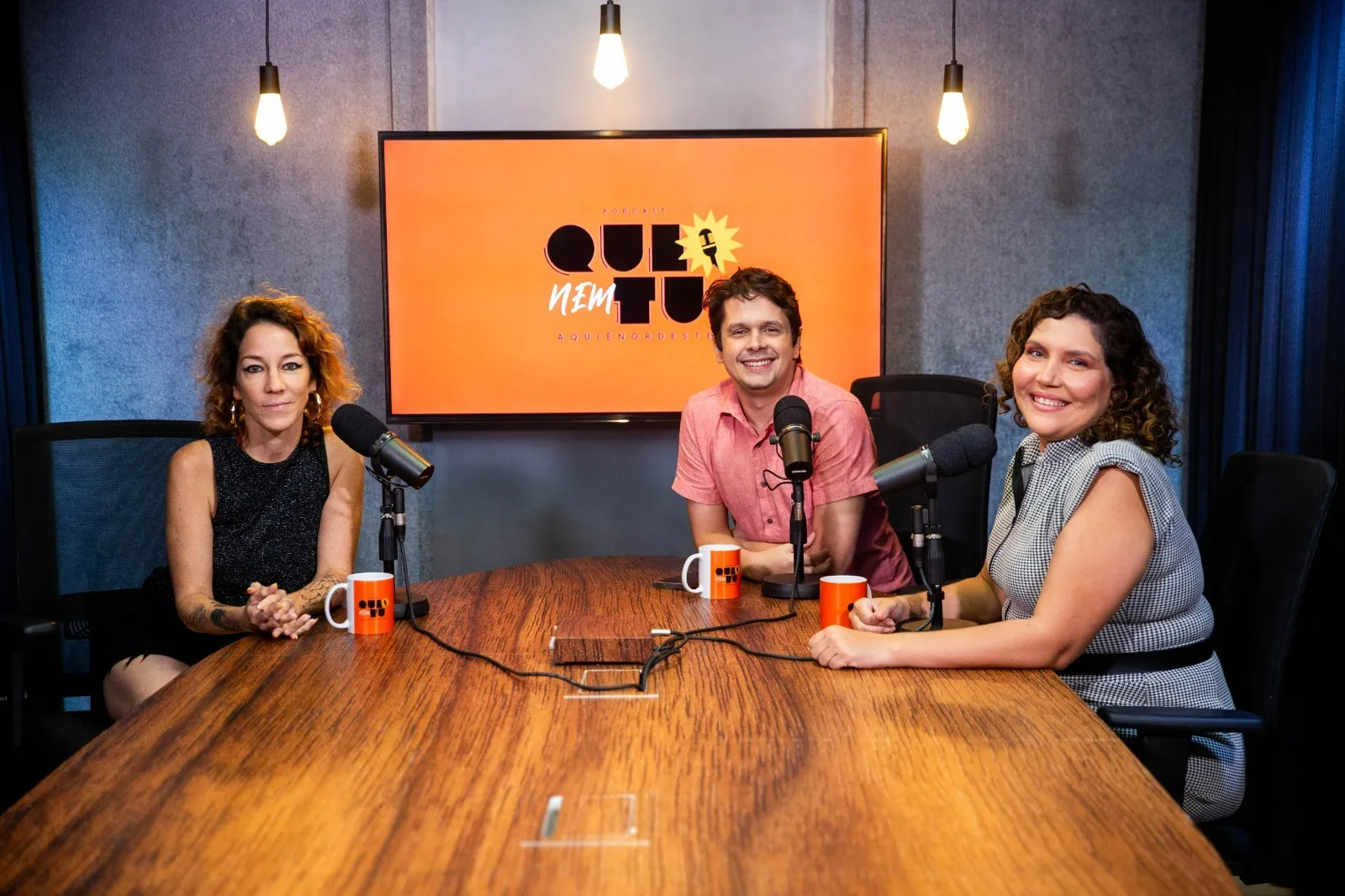 Karine Buhr conversou com Alan Barros e Karine Zaranza sobre como é ser uma mulher enfrentando o machismo na arte