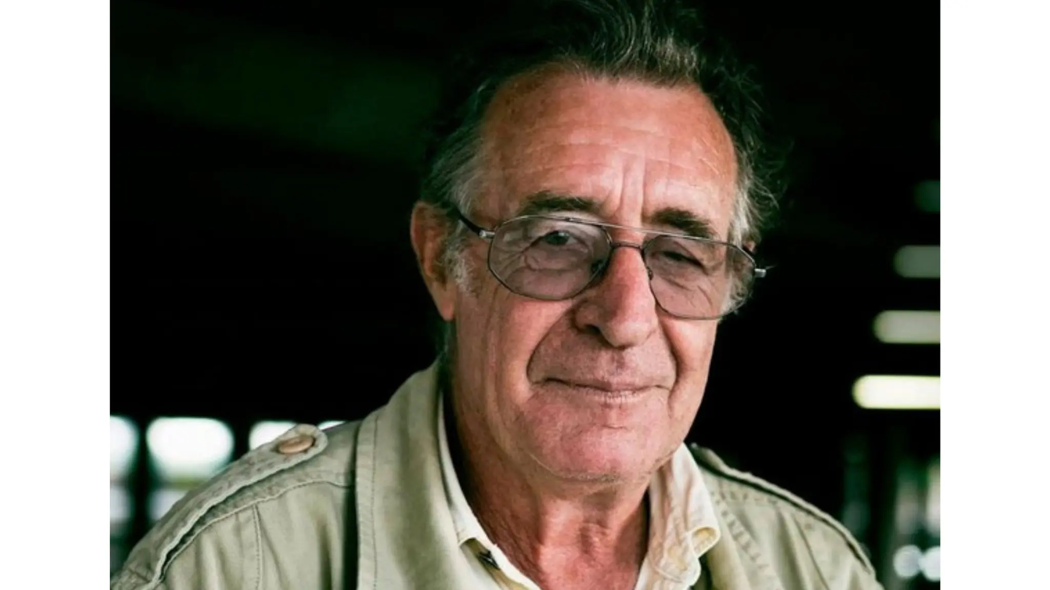Imagem da notícia: Dublê de 'Mad Max' morre aos 85 anos em trágico acidente de carro