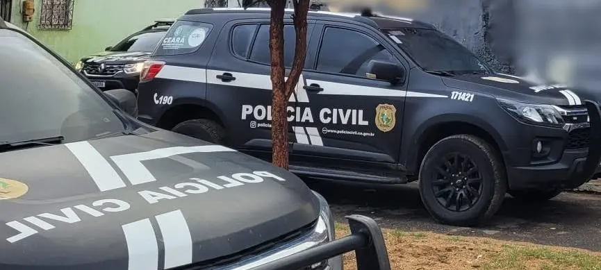 Imagem da notícia: Integrante de grupo criminoso que ostentava armas e drogas na internet é preso em Fortaleza