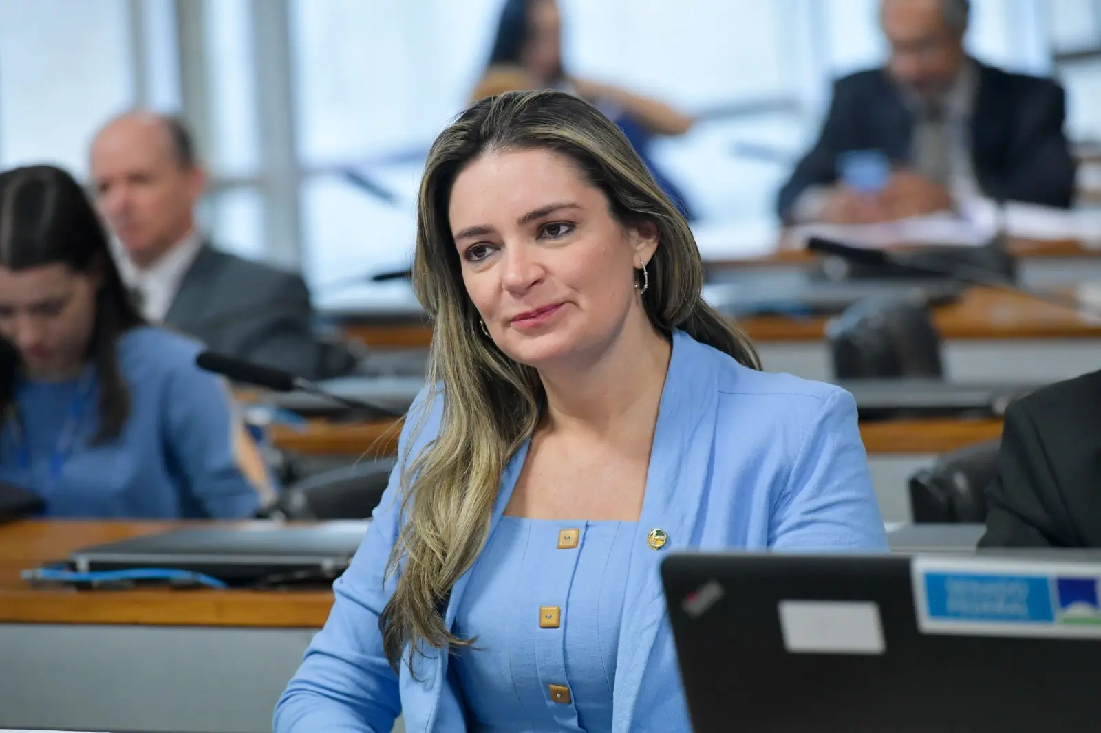 Imagem da notícia: Augusta não descarta assumir secretaria no Governo Elmano: 'Esperando convites'
