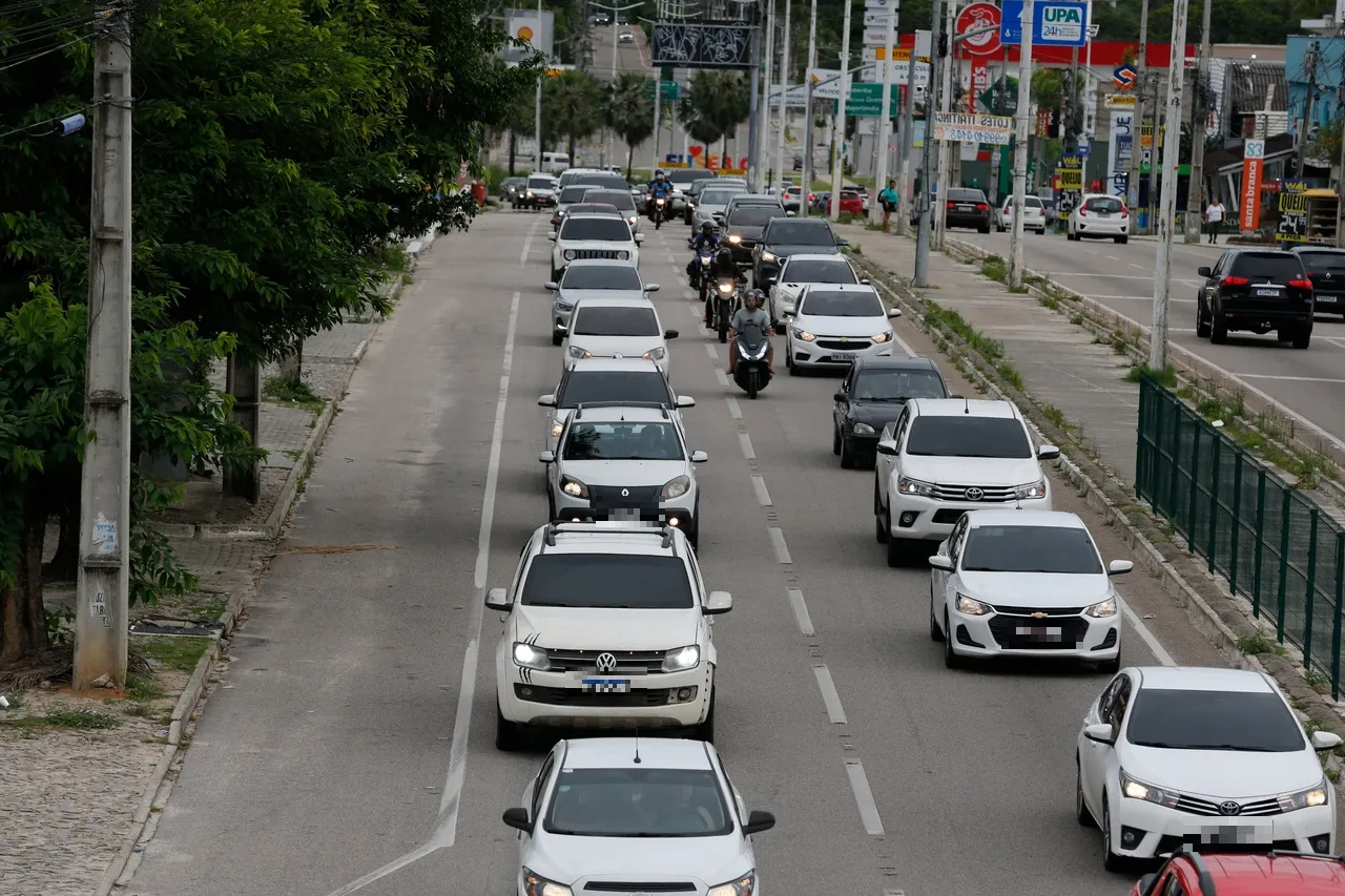 CE-040 apresentou movimentação intensa neste domingo (31)
