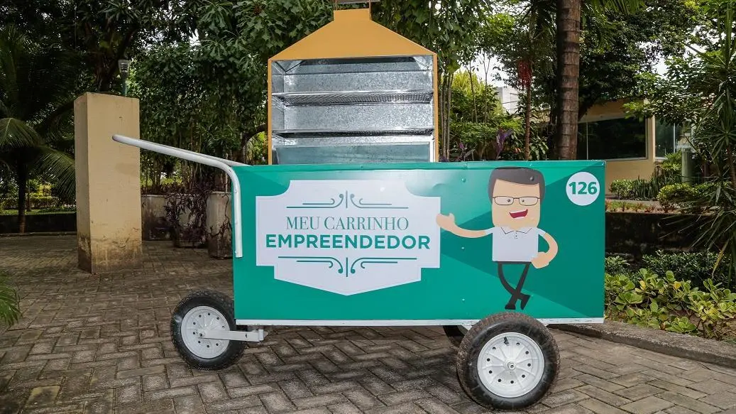 Imagem da notícia: Prefeitura de Fortaleza seleciona ambulantes para o projeto 'Meu Carrinho Empreendedor'