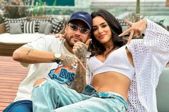 Imagem da notícia: Neymar e Bruna Biancardi mostram que selaram a paz em vídeo postado pelo craque
