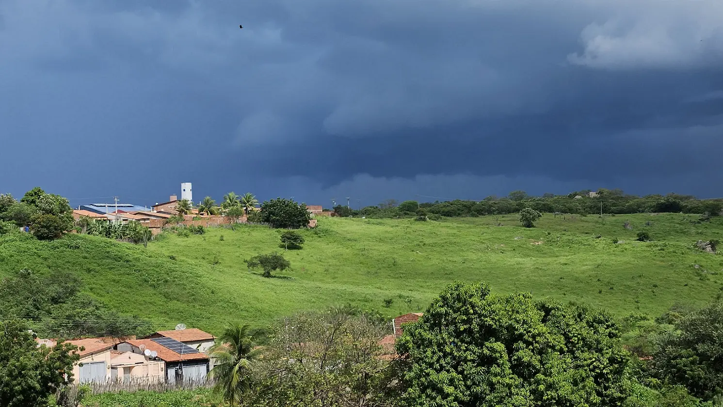Imagem da notícia: Após mudança na tendência de chuvas do CE, Governo discutirá ‘áreas alagadas’ ao invés de seca